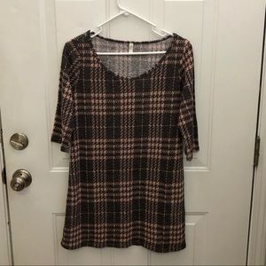 Pink & gray plaid maternity half length sleeve